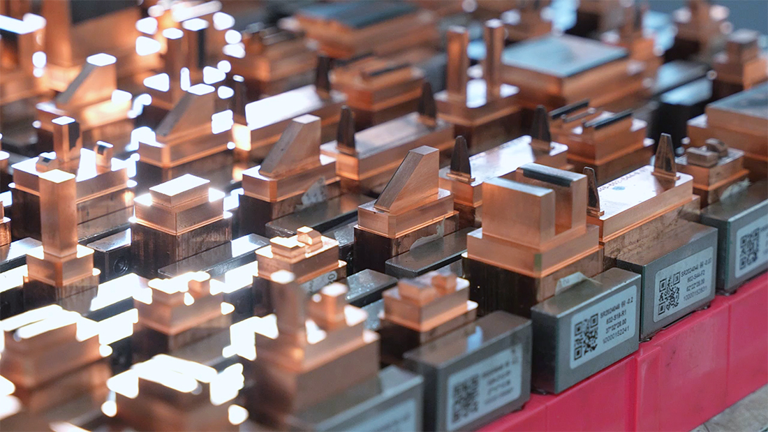 電極智能加工系統